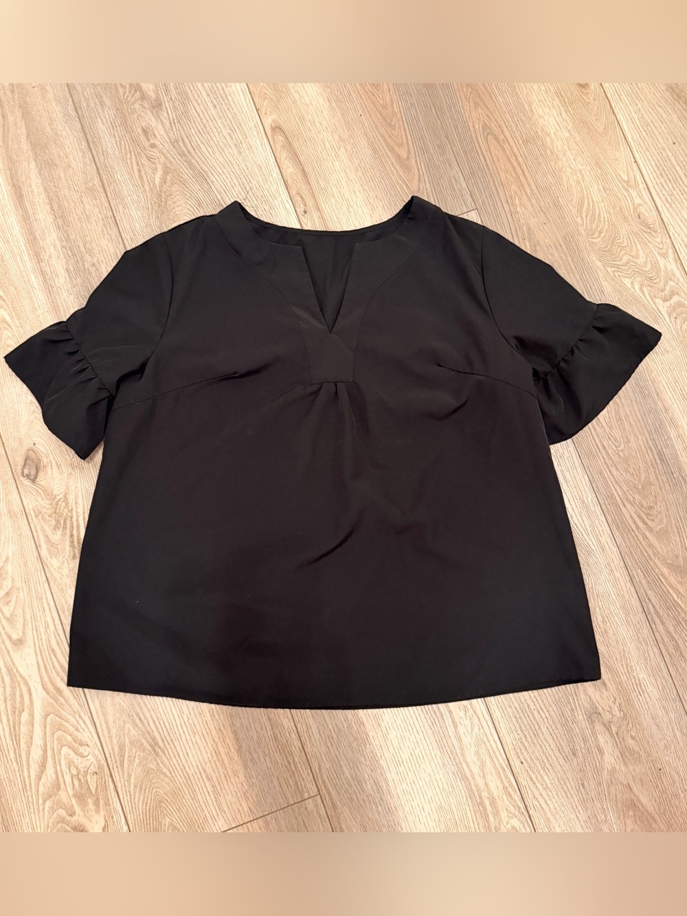 SHEIN Black V-Neck Ruffle Sleeve Blouse